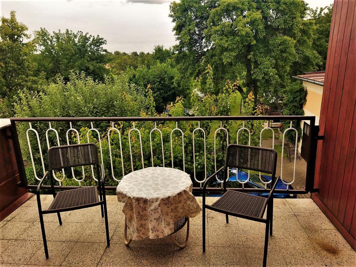 Apartman Se Zahradou Крнов Экстерьер фото